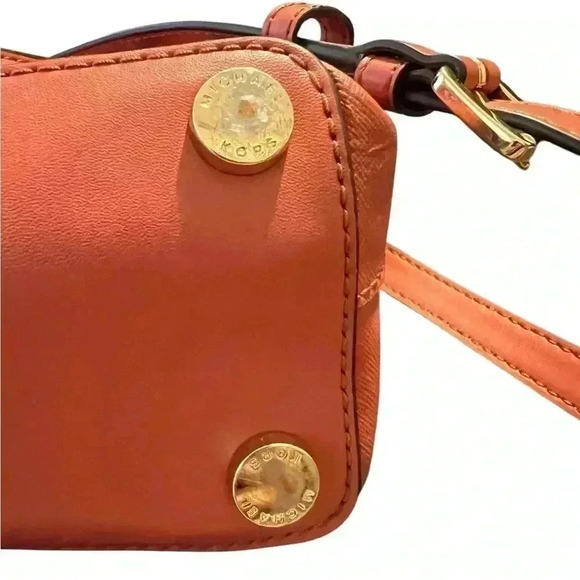 Michael Kors Edith Small Saffiano Leather Satchel - Picture 5 of 14